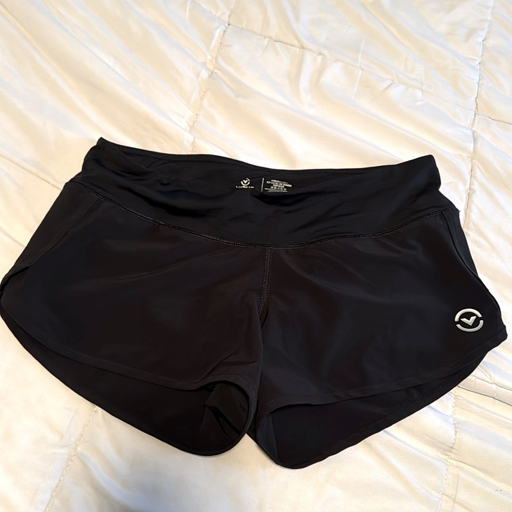 Virus shorts